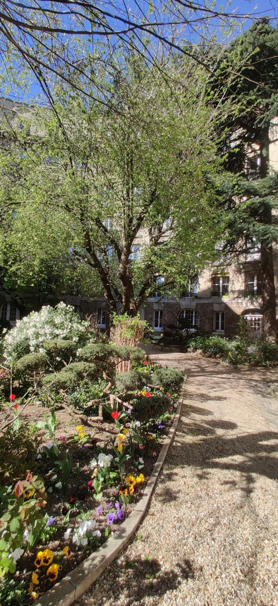 Luxueux Appartement Sur Jardin Parigi Esterno foto